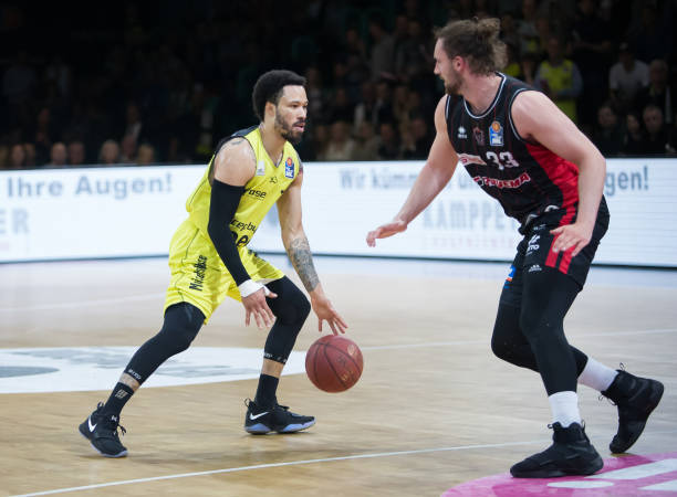 是单纯的职 是单纯的职