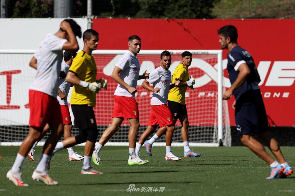 积极的突击 积极的突击