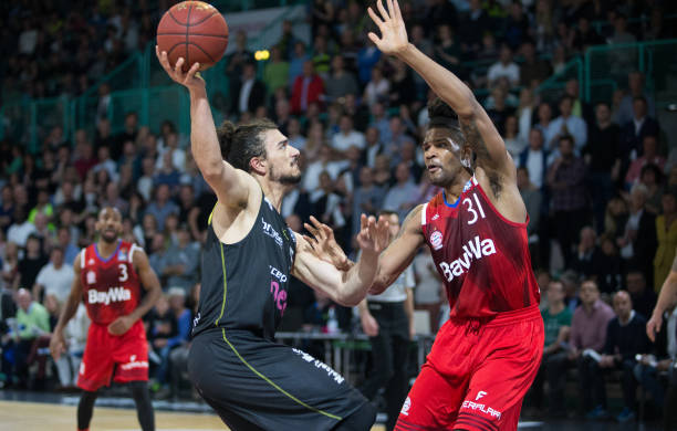 联赛中下游 联赛中下游