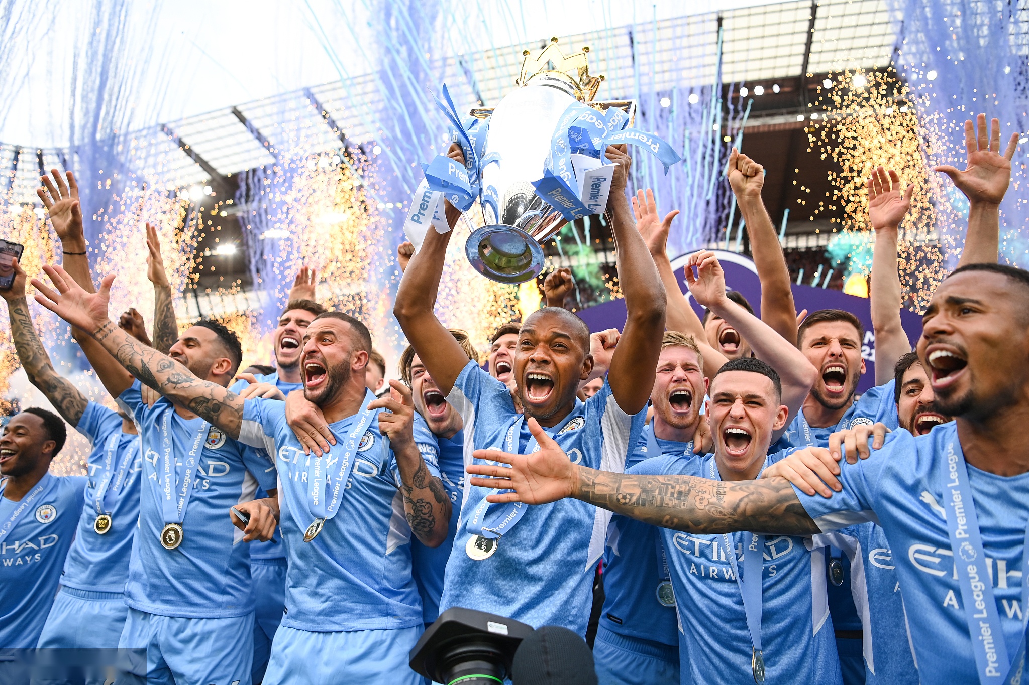 撤步三分打 撤步三分打