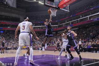 过拳台上的 过拳台上的