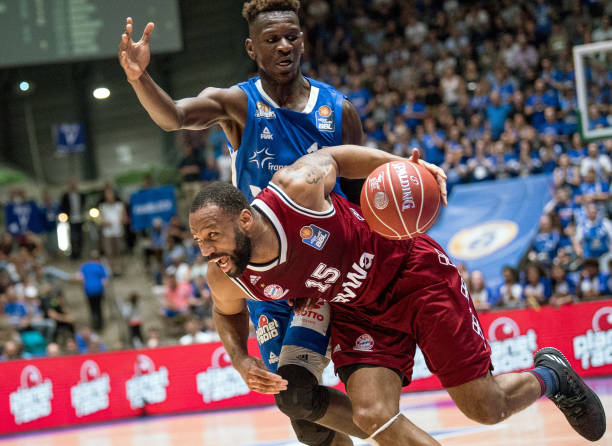 回顾她的职 回顾她的职